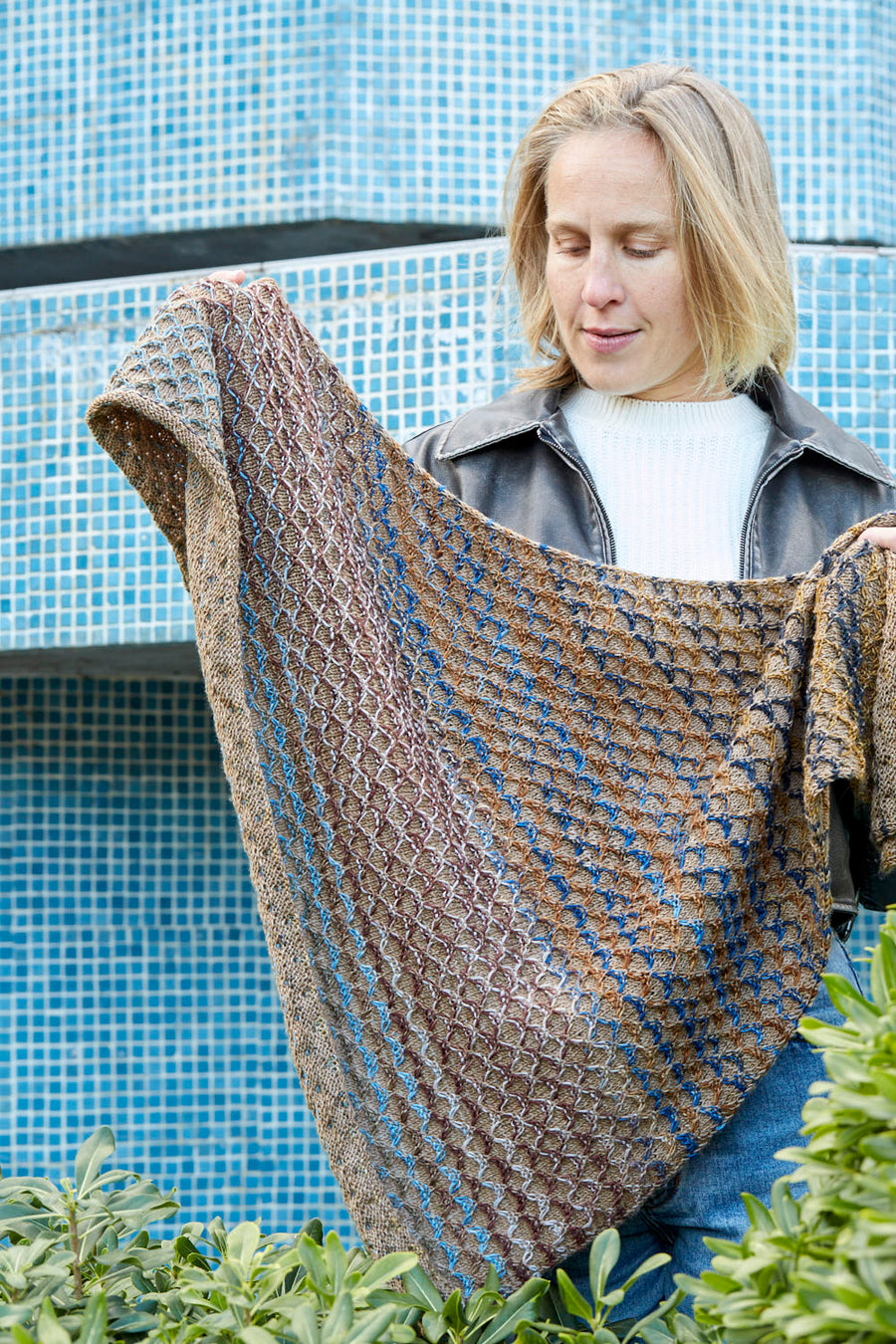 Harvest Walnut and Uneek 3028